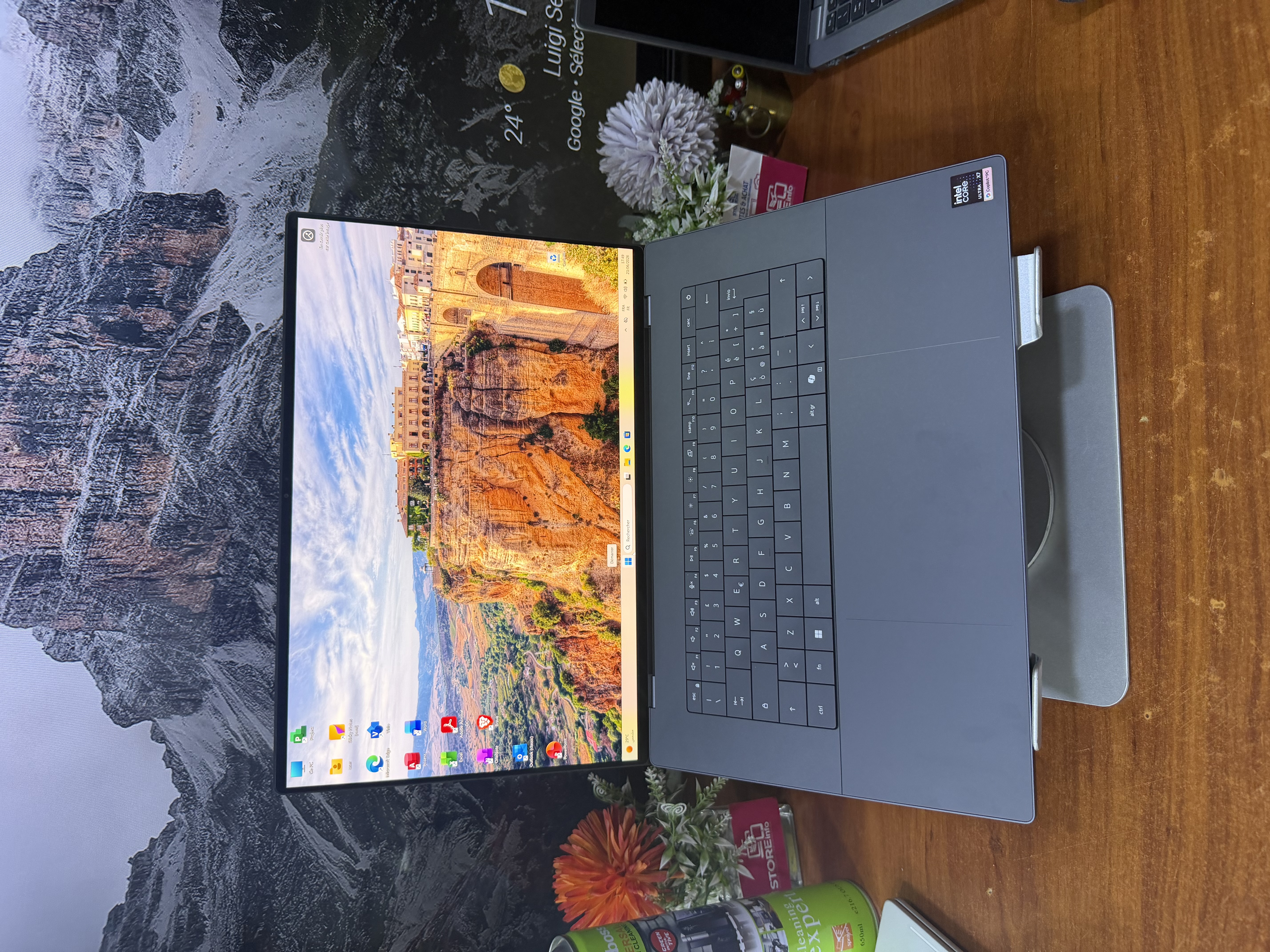 DELL XPS 16 oled ultra x7 tactile 